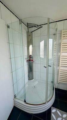 H re Vollbad OG 2.JPEG