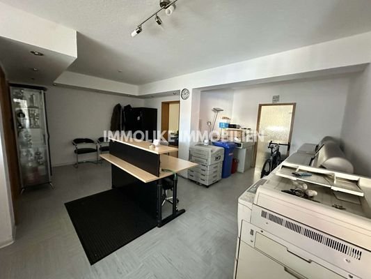 Büro EG