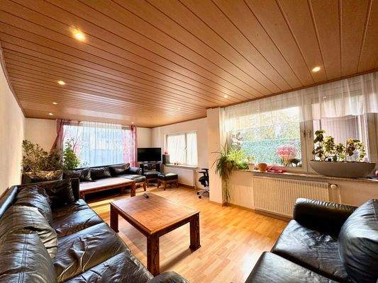 T45 Wohnzimmer EG Bild 2.jpeg