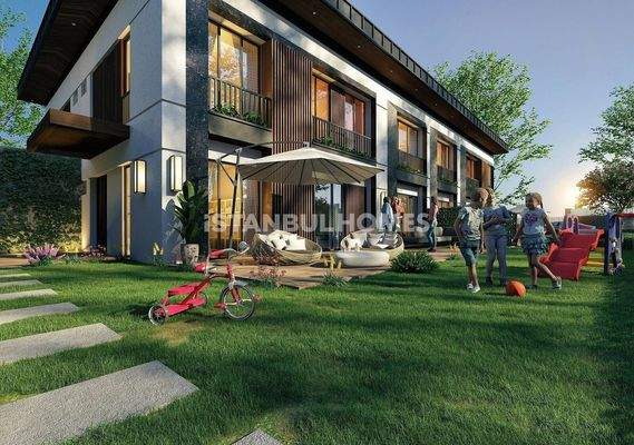 Villas with Garden and Terrace in Basaksehir Istanbul