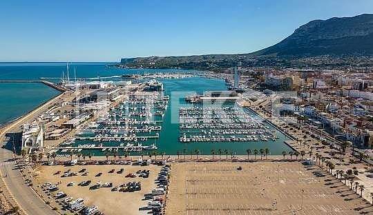 Discover Villas with Elegance & Comfort in Denia