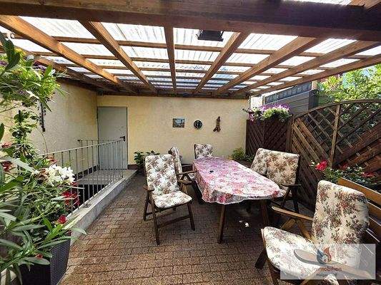 überdachte Terrasse Doppelhaus