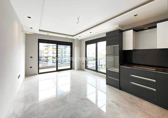 Detached Sea-View House with Private Pool in Alanya