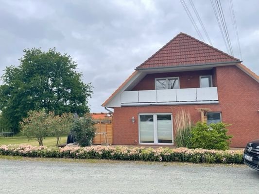 Giebelansicht mit Loggia