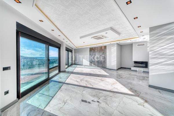 Detached Villas with Private Pools in a Calm Location in Alanya