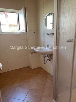 Duschbad EG