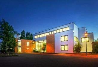 Nachtansicht (Front)