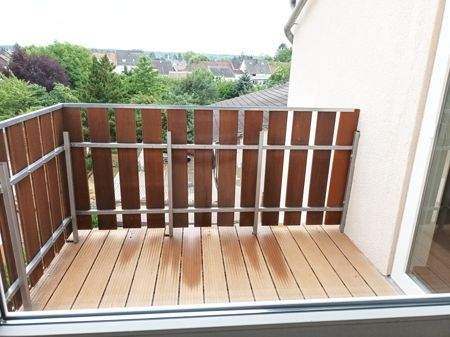 DG links: Balkon