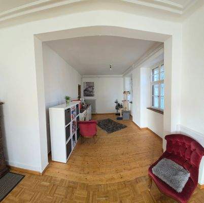 Großzügiger und heller Wohnbereich im Obergeschoss 