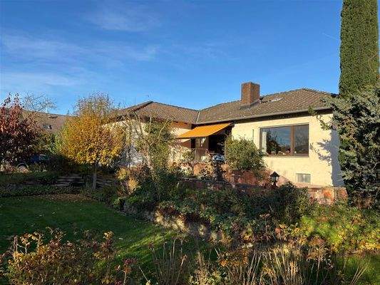 20251106_140927501_iOS