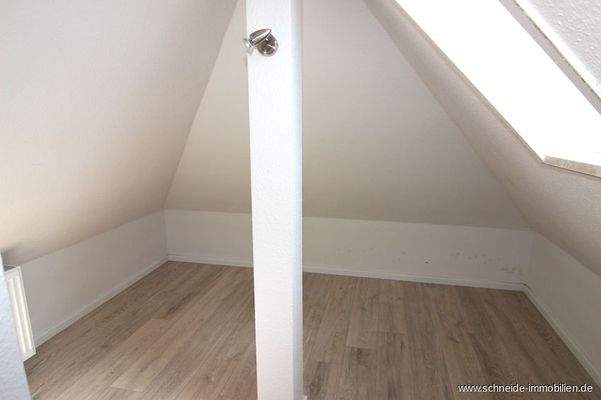 Ankleide/Abstellraum