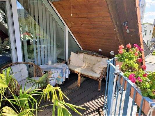 Balkon im Loggiastil