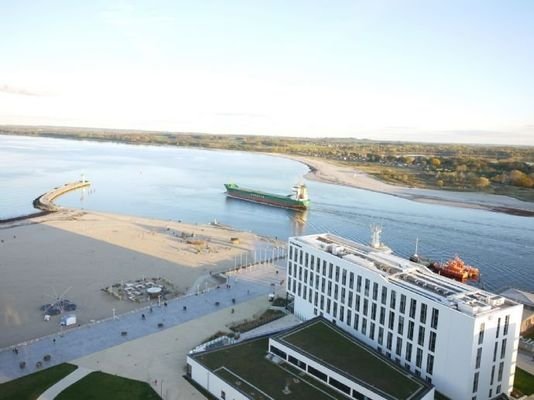 Ausblick Strand mit Nordermole 