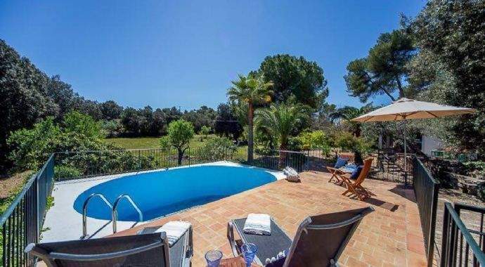 a984fa571dc52c749944c8fce1e8e785-1740x960-c-center