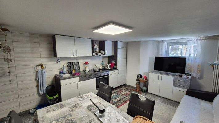 Küche/Essbereich UG