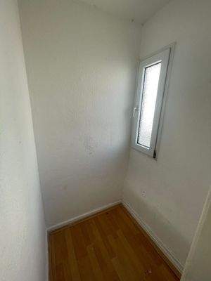 f993ce54-8e55-4d56-af5a-b2d6f0b34397