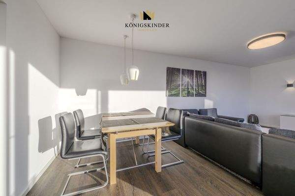 Wohn- und Essbereich