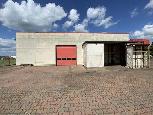 Hallenzufahrt Rolltor 1