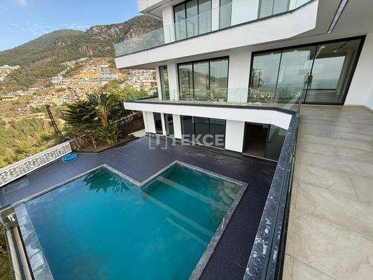 Turnkey Sea-View Villa in Alanya Antalya a with Smart Home Systems