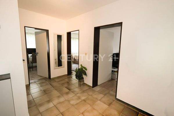 Flur/ Eingangsbereich