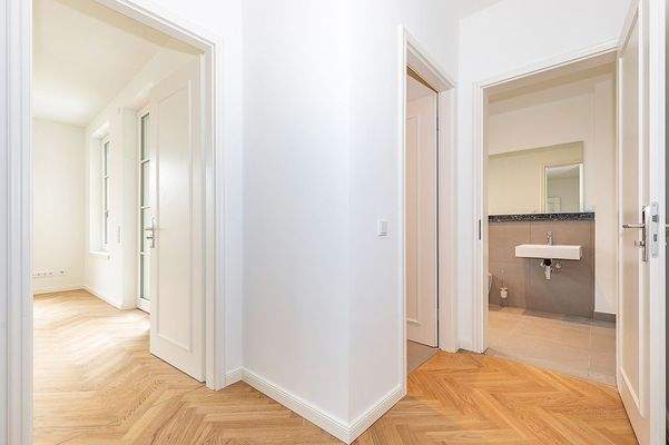 Schlafzimmer / Badezimmer