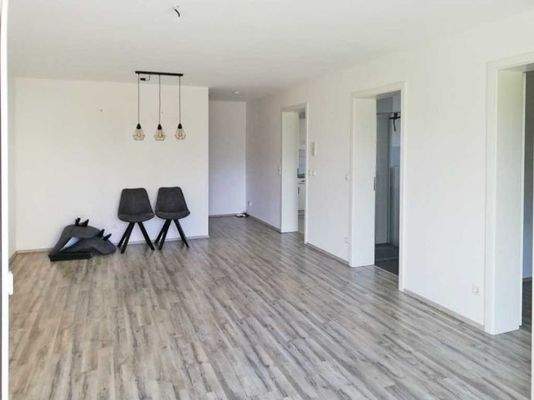 ..freundliche, pflegeleichte Ausstattung!