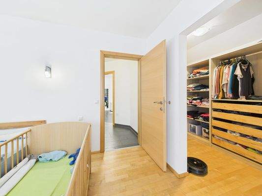 Schlafzimmer_Schrankraum