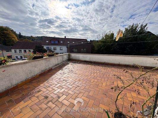 OG | großzügige Terrasse