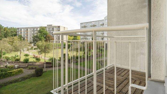 Balkon mit Innenhofblick
