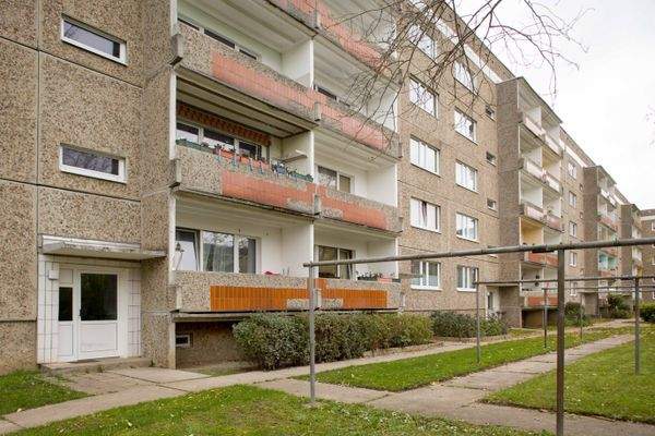 Erich-Zastrow-Straße 9-15