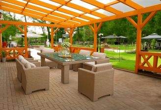 Außenbereich auf großem Areal