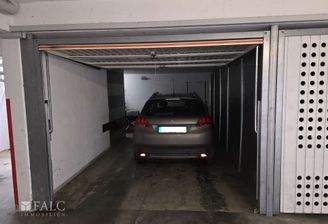 Tiefgaragenplatz für ein Auto