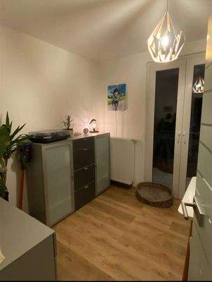 MFH OG rechts Esszimmer mit Balkon