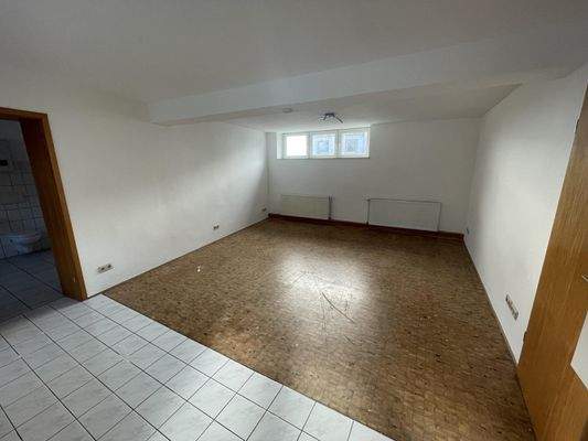 2-Zimmer-Wohnung: Wohnen / Essen