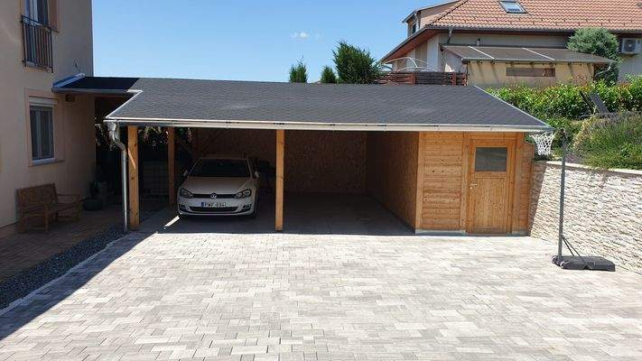 Carport