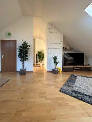 Offener Wohn- und Essbereich