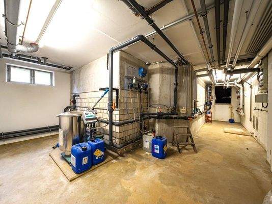 Technik ehemals Schwimmbad