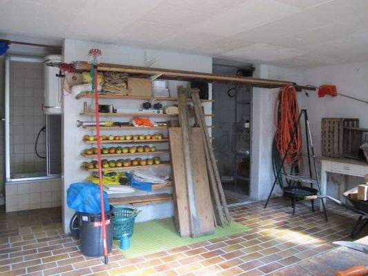 Untergeschoss - Werkstatt-WC-Dusche.JPG