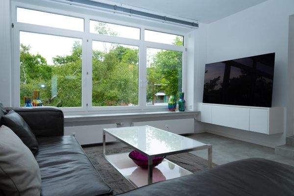 Grüne Aussicht mit Blick in die Baumkronen