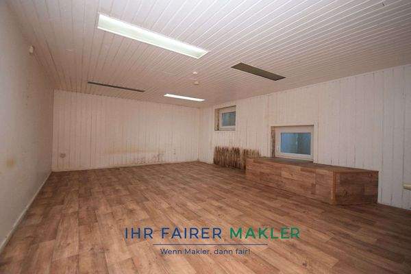 Zimmer Untergeschoss