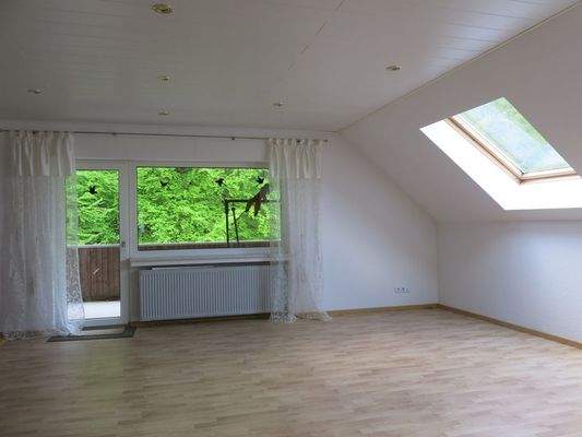 Ihr Wohnzimmer im OG