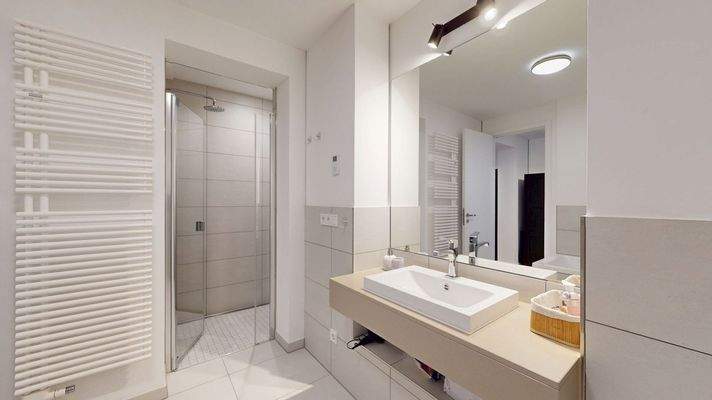 Badezimmer Ansicht II