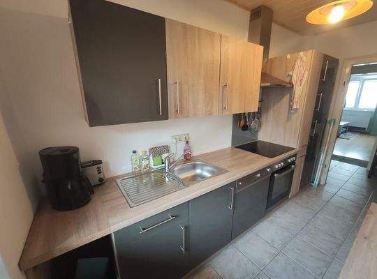 Küche mit Zugang zum Balkon Bild 4