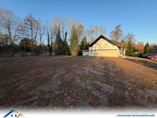 Bauplatz seitliche Ansicht
