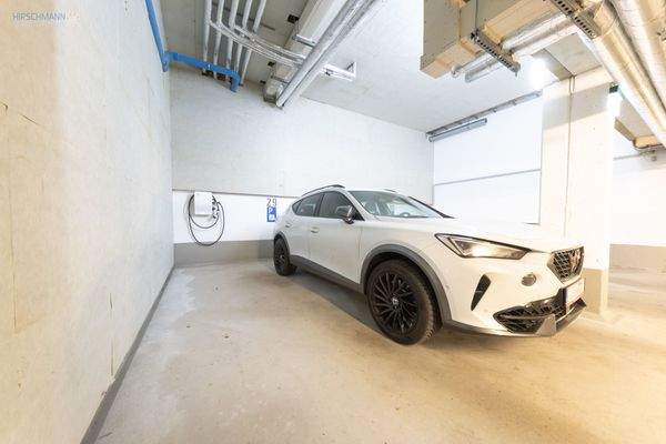 Tiefgaragenstellplatz 