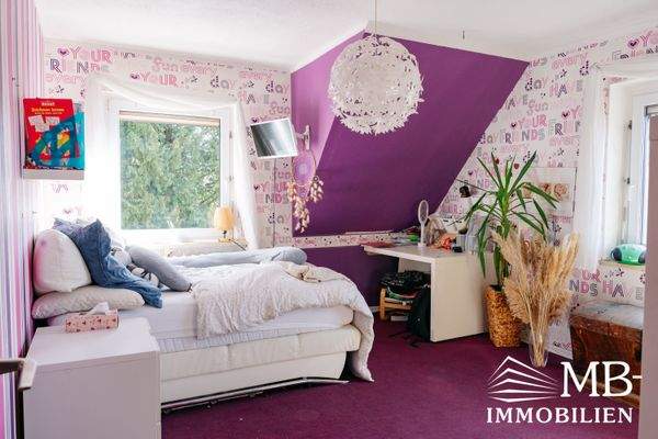 großes AZ im Dachstudio.jpg