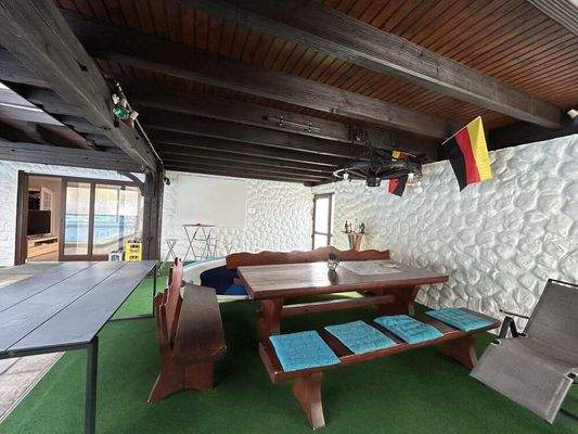 geschlossener Freisitz