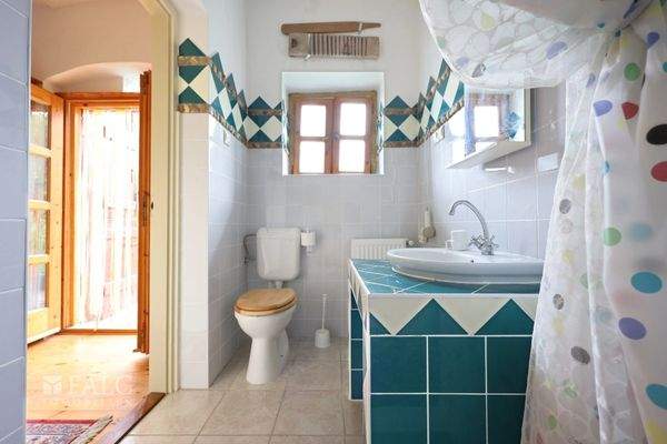 7b. Double Deluxe woom for rent a