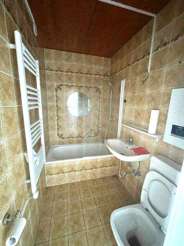 helle 2-Zimmer-Wohnung im 1. Obergeschoss, ruhig gelegen - Foto 4