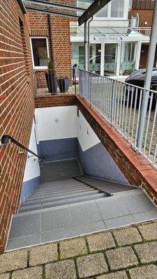 Treppe zum Fahrradkeller